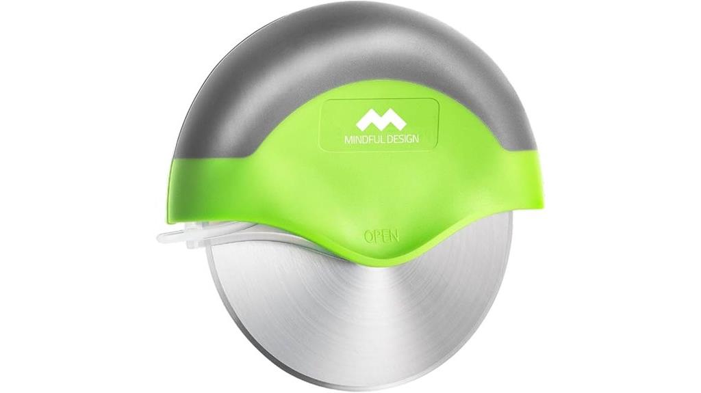 safe mindful pizza cutter