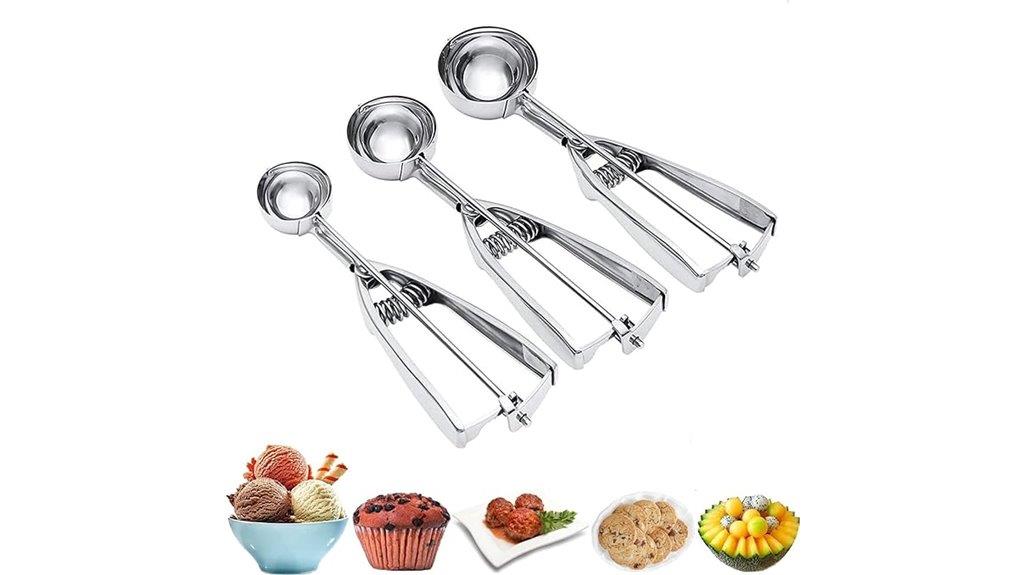 three piece scoop set